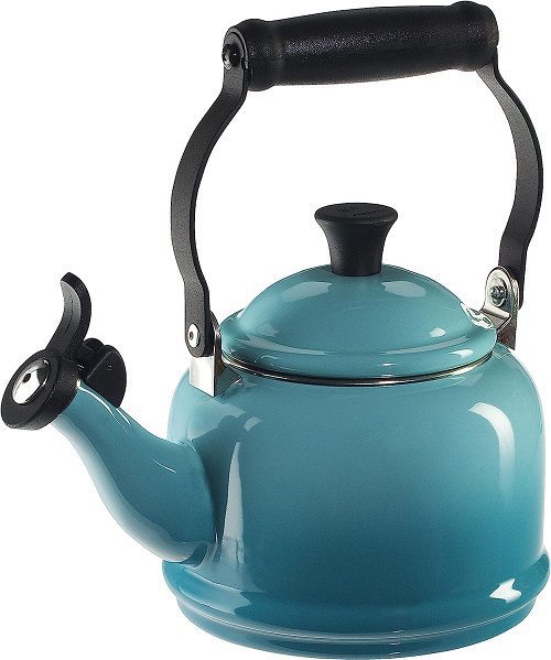 le creuset white tea kettle